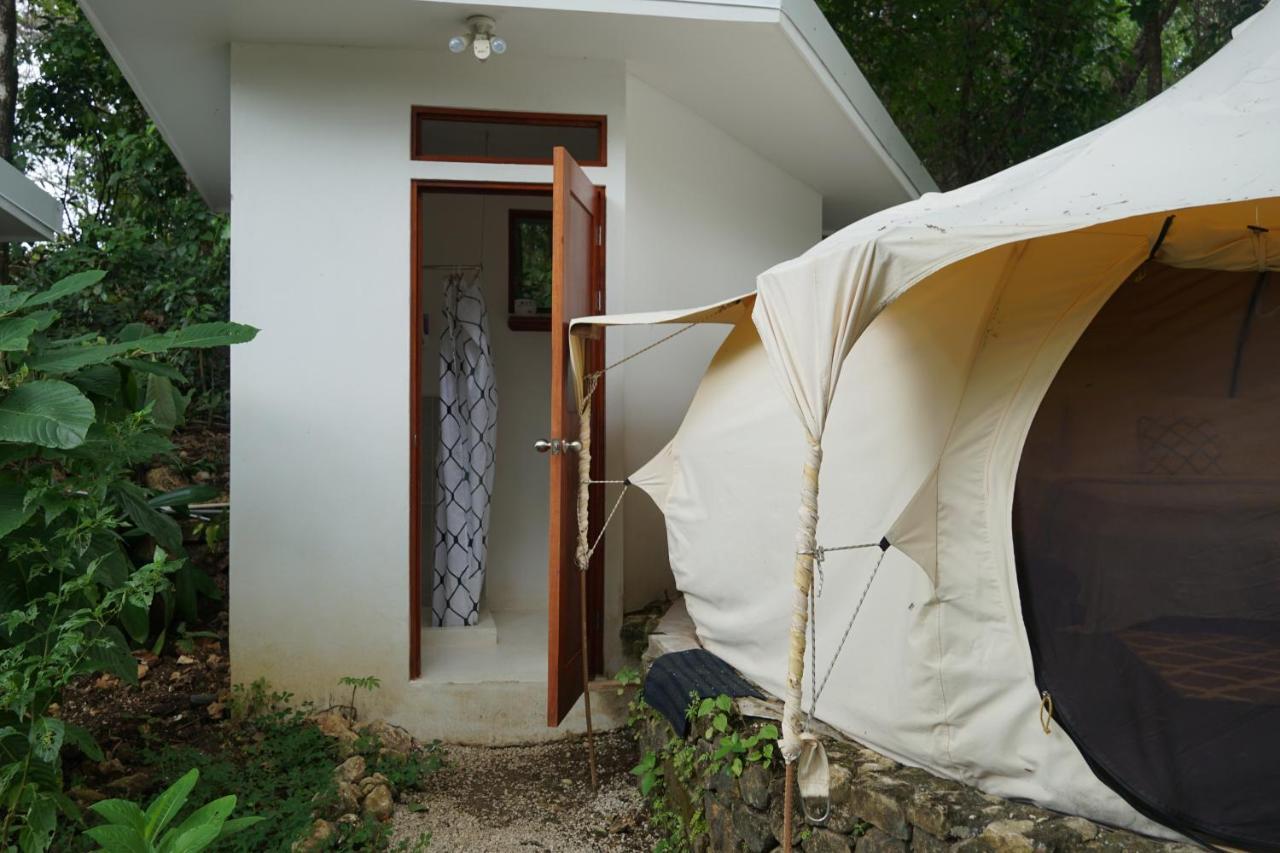 Driftwood Glamping & Boutique Hotel Playa Guiones エクステリア 写真