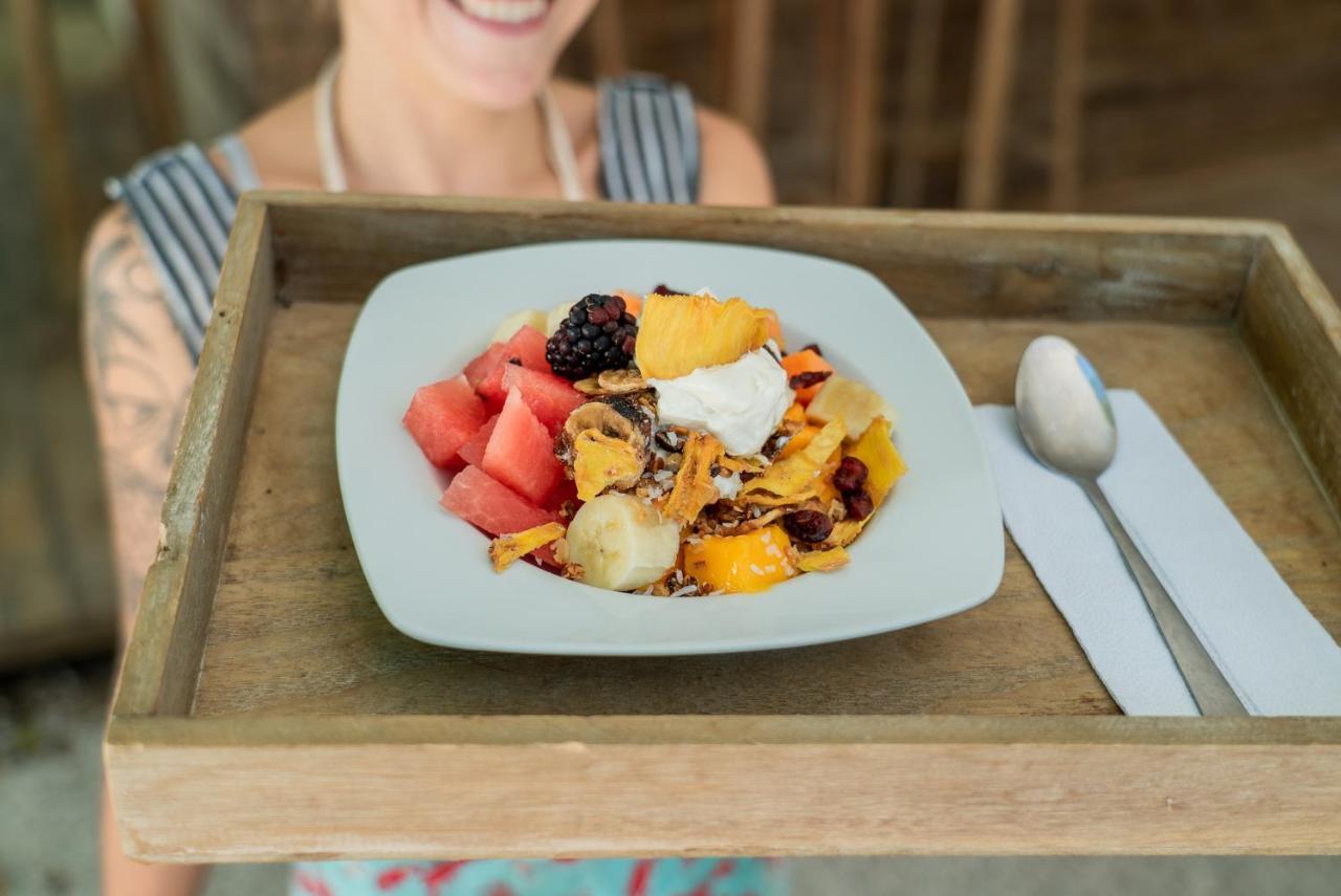 Driftwood Glamping & Boutique Hotel Playa Guiones エクステリア 写真