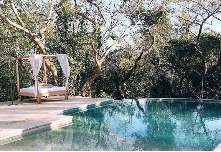 Driftwood Glamping & Boutique Hotel Playa Guiones エクステリア 写真